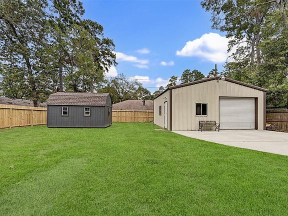 2nd image of 1703 N Roberson St