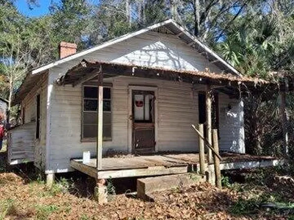 1713 HUSSON Avenue, Palatka, FL 32177