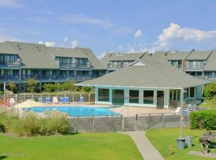 9201 Coast Guard Rd #F205, Emerald Isle, NC 28594
