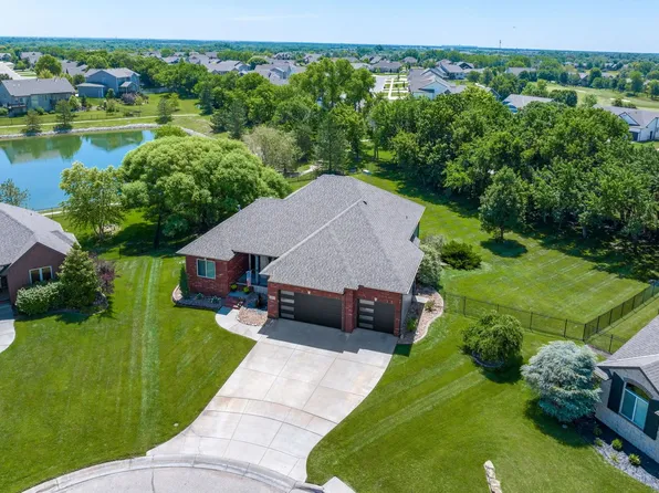 14915 W Valley Hi Cir, Wichita, KS 67235