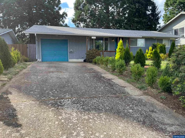 1593 Skyline Way S, Salem, OR 97306