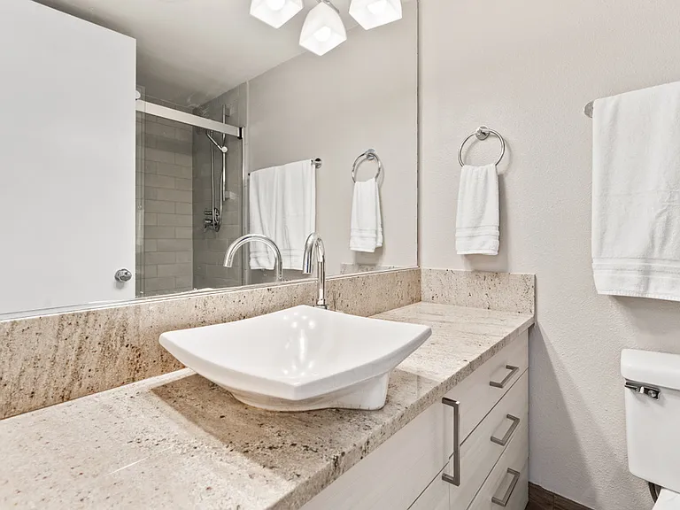 688 McVey Ave #22 — Photo 15