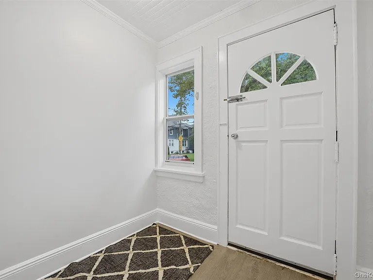 49 Sylvan Pl — Photo 18