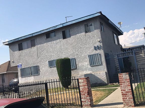 2nd image of 601 W 73rd St