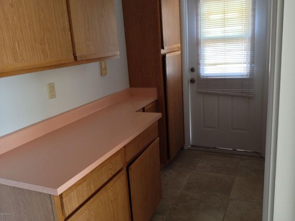 3rd image of 5524 N 69th Ave