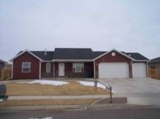301 37th Ave NE, Great Falls, MT 59404