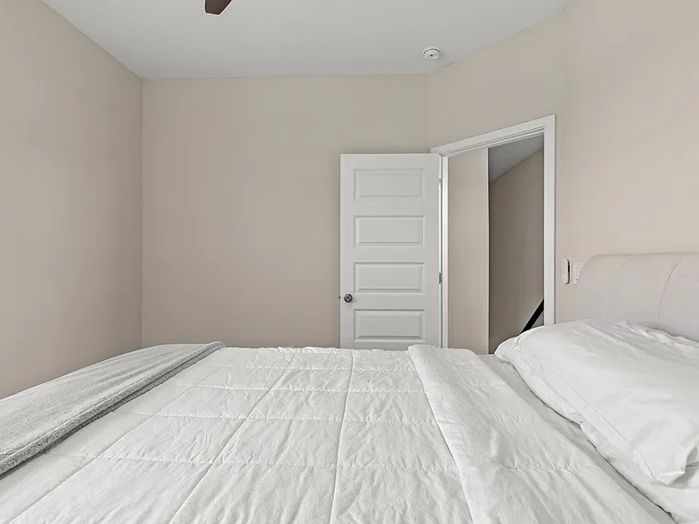 2110 W Palmetto St — Photo 19