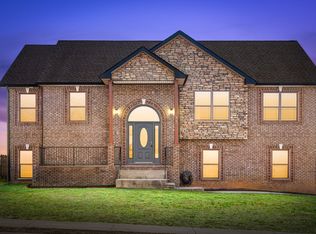 197 Union Camp Blvd, Clarksville, TN 37042