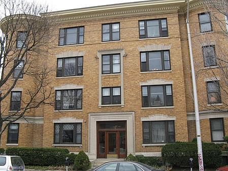 Building Photo 4