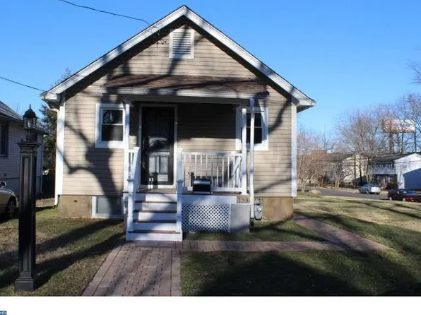 134 Keystone Ave, Morrisville, PA 19067