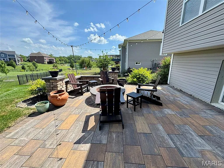 501 Lake Vista Way — Photo 16