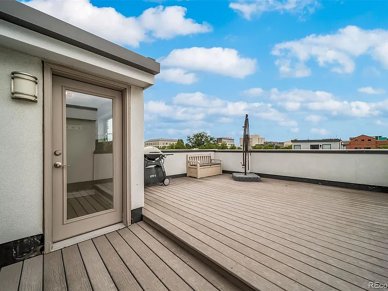 1752 Williams St — Photo 30