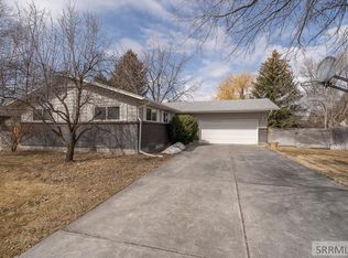 670 Dickson Ave, Idaho Falls, ID 83402