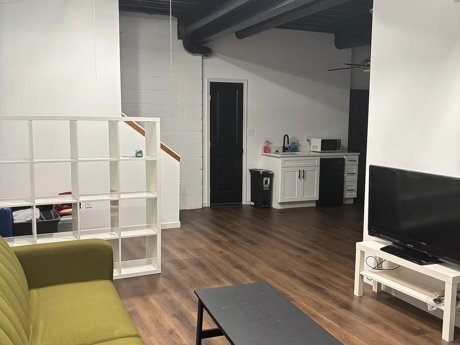 1 bed, 725 sqft, $1,000 — Photo 1