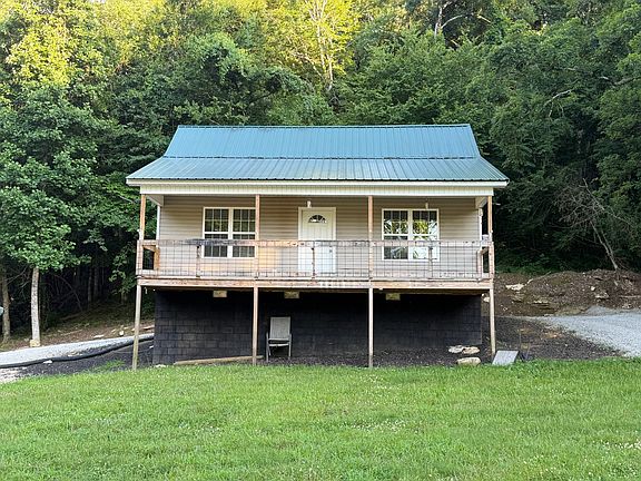 2nd image of 180 Shoals Overlook Dr