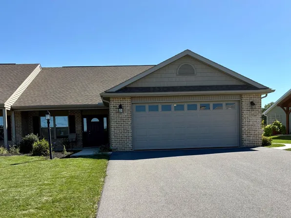 722 Rising Sun Ln, Chambersburg, PA 17202