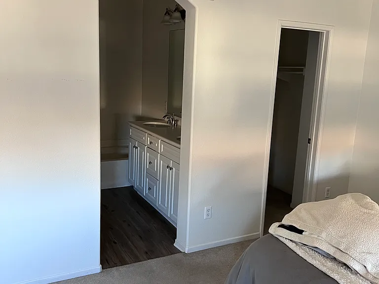 4026 Backshore Ct — Photo 8