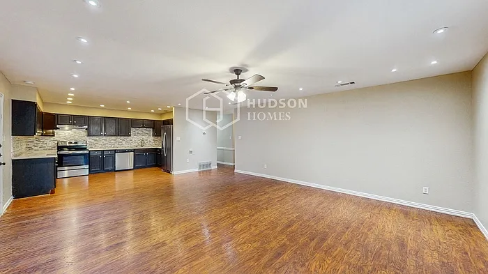 7320 Windhaven Rd — Photo 6