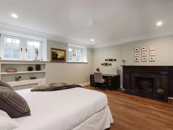 13 East 9th Street image 15 of 26