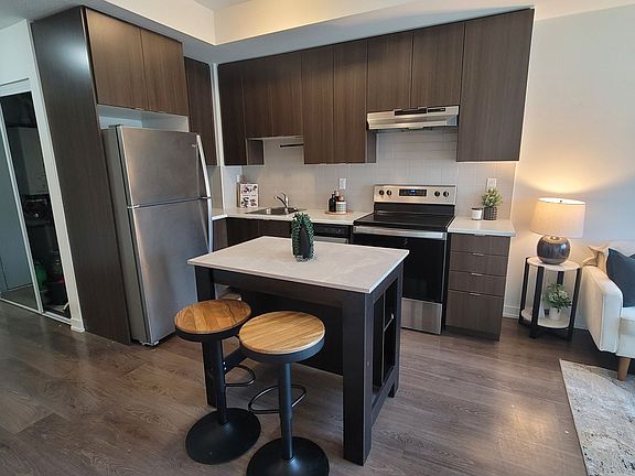 3rd image of 5131 Sheppard Ave E #301