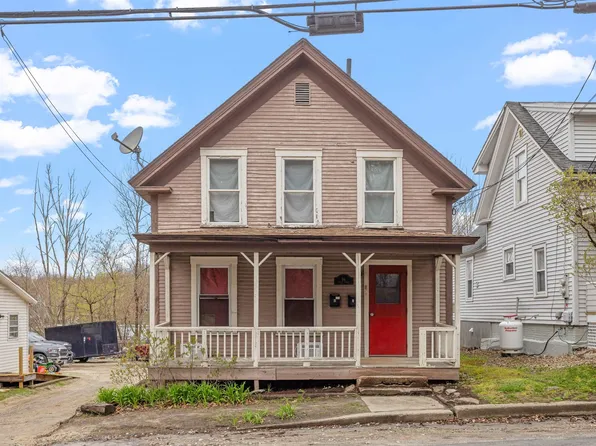 96 Maple Street, Newport, NH 03773