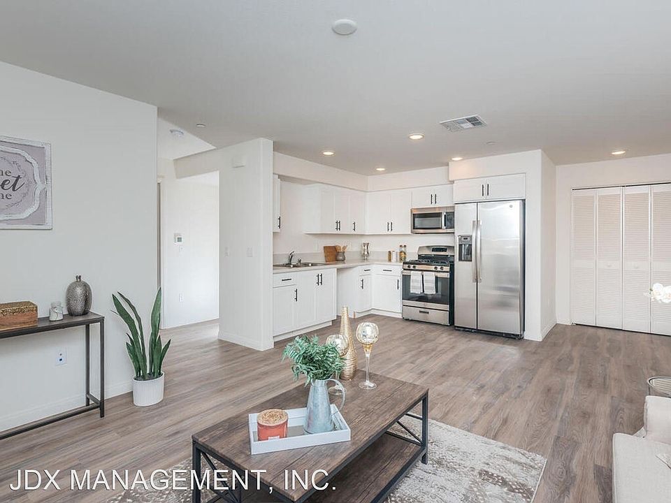 1st image of 7484 Mesa College Dr #206