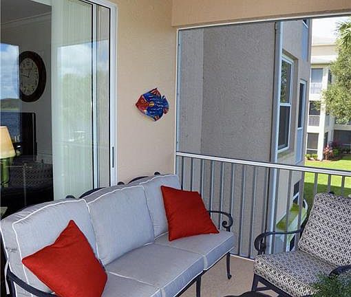 3rd image of 10470 Washingtonia Palm Way APT 1223
