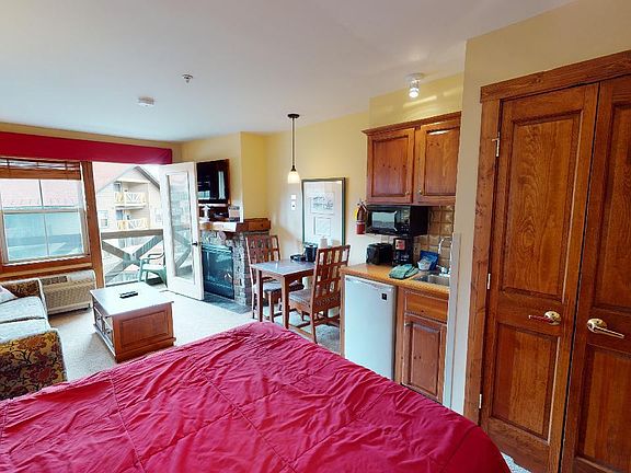 2nd image of 30 Highland House Trl #314