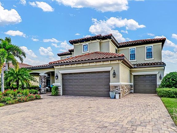 Home For Sale In Preserve At Corkscrew