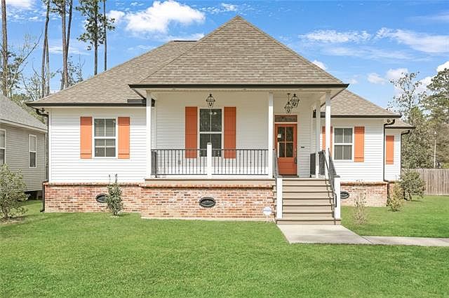 1st image of 60495 Dresden Dr