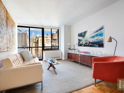 22-26 W 15th St APT 8E, New York, NY, 10011