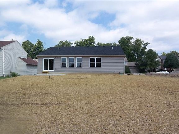 2nd image of 305 Red Cedar Ct