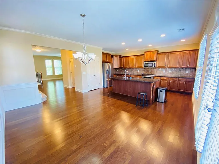 836 Red Hart Ln — Photo 14