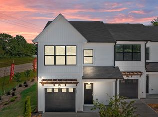 17 Curren Dr, Clayton, NC 27520