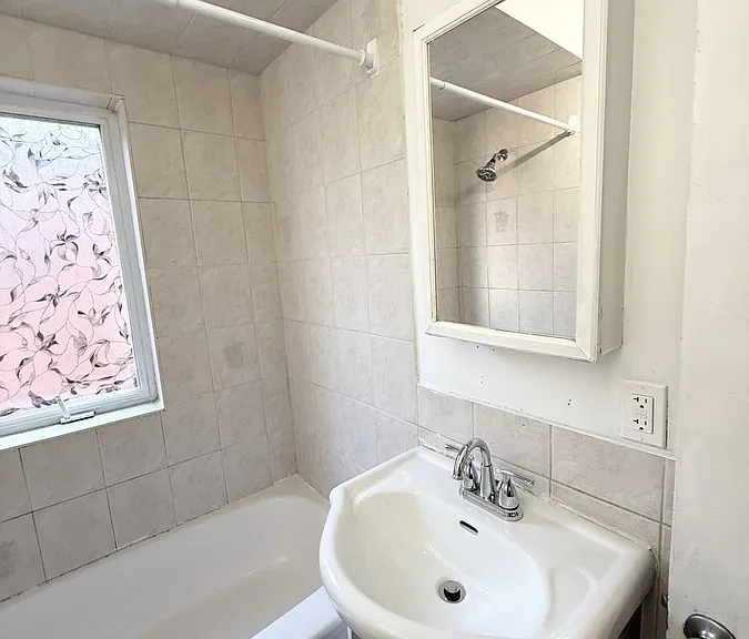 837 Pelissier St #837 PELISSIER ST — Photo 27