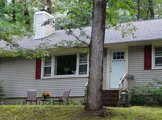 2 Woodstock Trl, Oak Ridge, NJ 07438