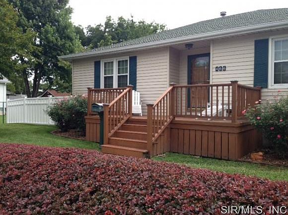1st image of 466 Korreck Ave