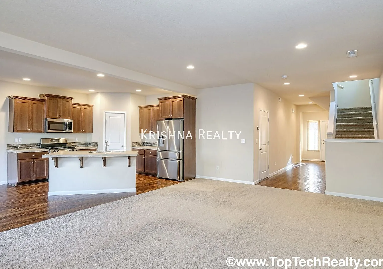Spectacular 4 Bedroom | 2.5 Bathrooms | Plus Bonus Room | Single Family Home Located In North Bet... — Photo 3