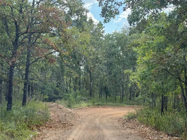 88400 S 4750th Rd, Stilwell, OK 74960