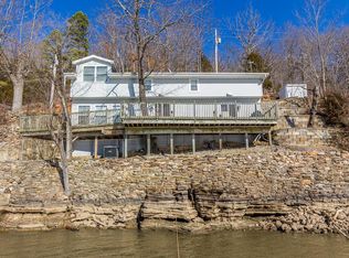 117 Chateau Dr, Camdenton, MO 65020