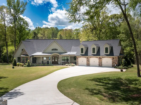 145 Carrington Ln, Brooks, GA 30205
