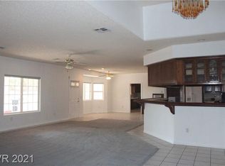 4621 N Kenny Way, North Las Vegas, NV 89031