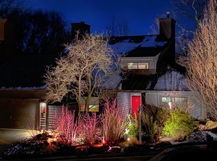 11039 Solaridge Dr, Reston, VA 20191