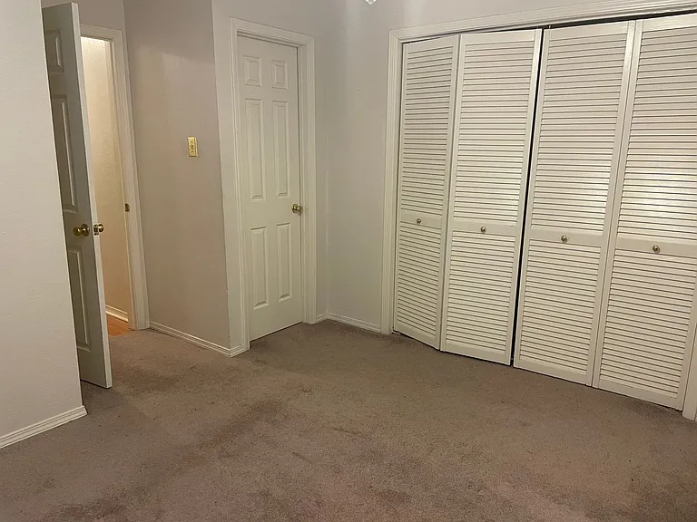 1408 Preston Ct — Photo 14