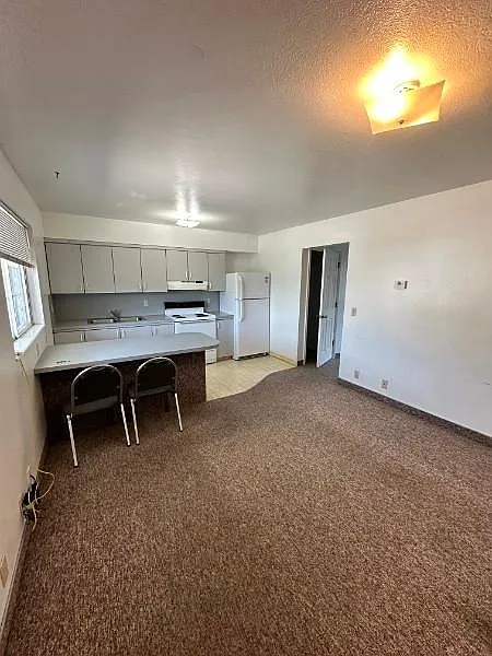 Unit Photo
