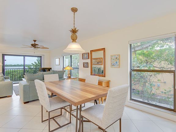 2nd image of 15411 Captiva Dr #B5