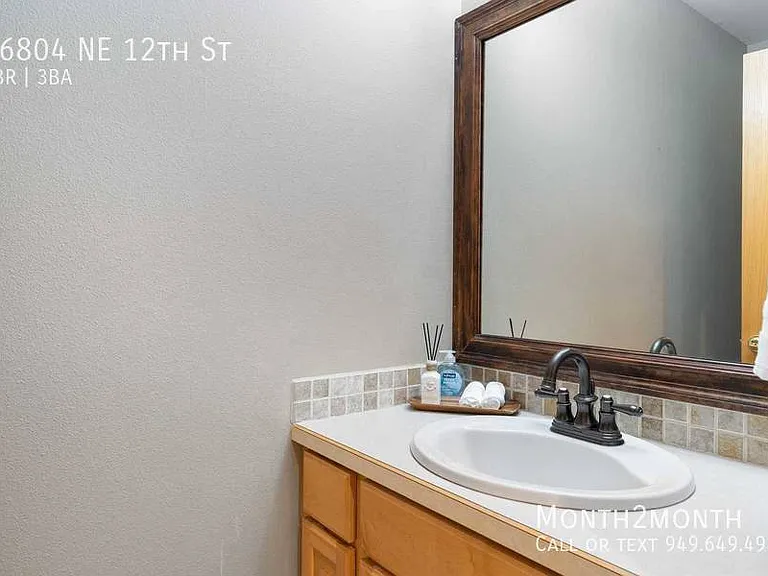 16804 NE 12th St — Photo 31