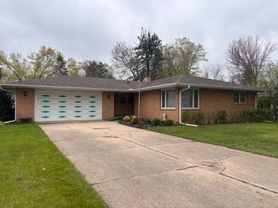 1302 Campus Hills Blvd, Rockford, IL, 61103