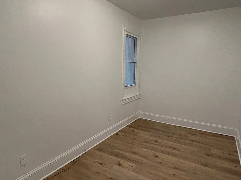 3008 R St NW #1/2 — Photo 6