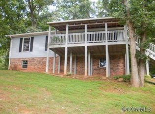 28 White Oak Dr, Candler, NC 28715